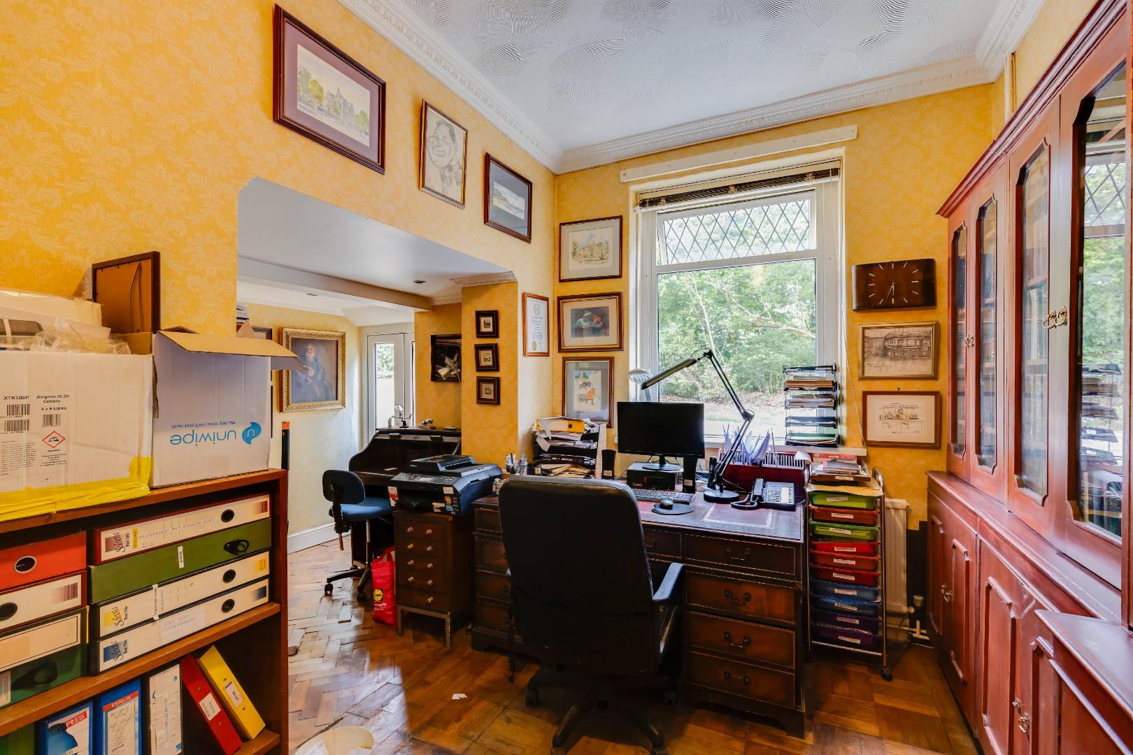 Downside House, Cattery & Equestrian Facilities, Sully Road, Penarth, CF64 2TR